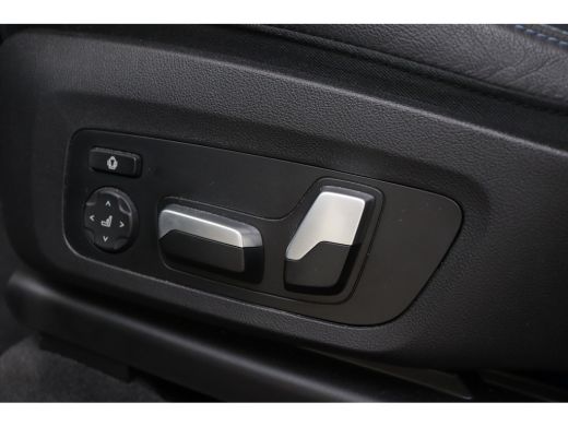 BMW iX3 High Executive / Sportstoelen / Adaptieve LED / Comfort Access / Head-Up / Harman Kardon / BMW Li... ActivLease financial lease
