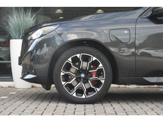 BMW X3 30e xDrive M Sport Automaat / Panoramadak / Sportstoelen / Stoelventilatie / Parking Assistant Pr... ActivLease financial lease