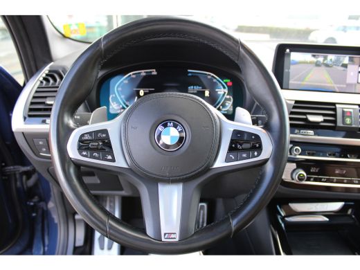 BMW X3 xDrive30e High Executive M Sport Automaat / Panoramadak / Trekhaak / Sportstoelen / Adaptieve LED... ActivLease financial lease