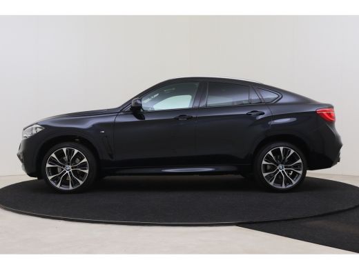BMW X6 xDrive40d High Executive M Sport Automaat / Schuif-Kanteldak / Trekhaak / Sportstoelen / Adaptief... ActivLease financial lease