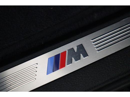 BMW X6 xDrive40d High Executive M Sport Automaat / Schuif-Kanteldak / Trekhaak / Sportstoelen / Adaptief... ActivLease financial lease