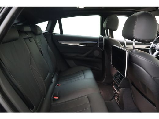 BMW X6 xDrive40d High Executive M Sport Automaat / Schuif-Kanteldak / Trekhaak / Sportstoelen / Adaptief... ActivLease financial lease