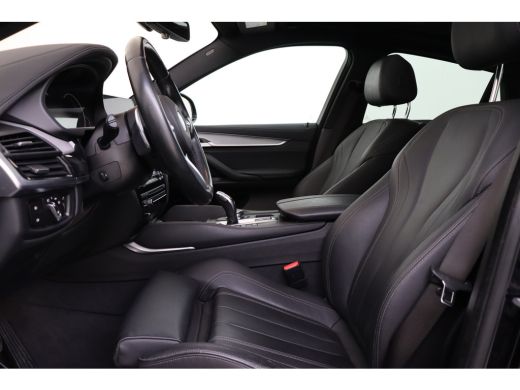 BMW X6 xDrive40d High Executive M Sport Automaat / Schuif-Kanteldak / Trekhaak / Sportstoelen / Adaptief... ActivLease financial lease