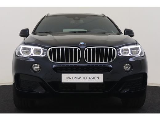 BMW X6 xDrive40d High Executive M Sport Automaat / Schuif-Kanteldak / Trekhaak / Sportstoelen / Adaptief... ActivLease financial lease