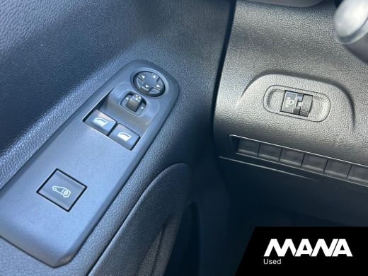 Citroën Berlingo 1.5 BlueHDI 131PK Driver XL Automaat L2H1 2x Schuifdeur Trekhaak Carplay ActivLease financial lease
