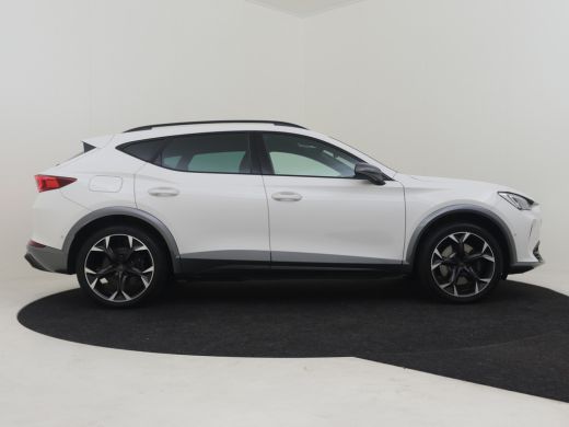 CUPRA Formentor 1.4 e-Hybrid VZ Performance 245pk Appel Carplay Android Auto | Adaptief Cruise Control | Trekhaak... ActivLease financial lease