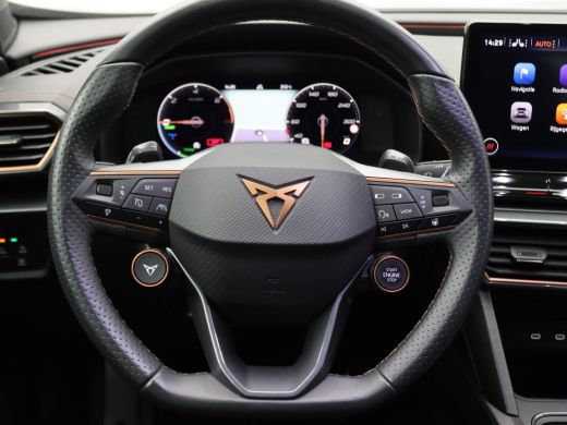CUPRA Formentor 1.4 e-Hybrid VZ Performance 245PK DSG Panoramadak, 360 gr. camera, elektr. achterklep, elektr. be... ActivLease financial lease