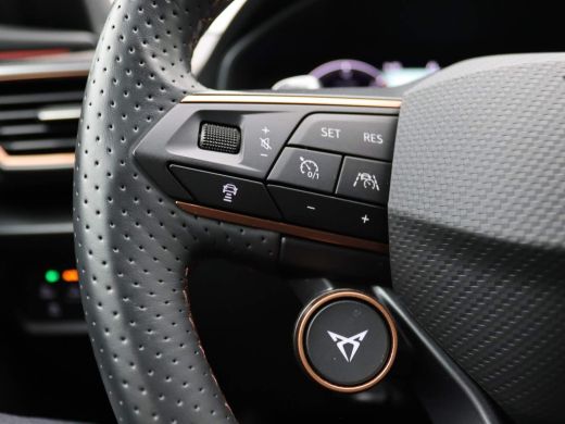 CUPRA Formentor 1.4 e-Hybrid VZ Performance 245PK DSG Panoramadak, 360 gr. camera, elektr. achterklep, elektr. be... ActivLease financial lease