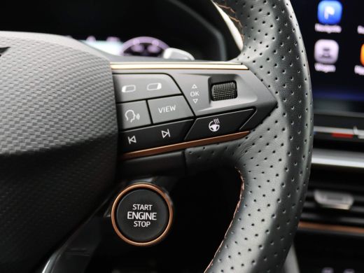 CUPRA Formentor 1.4 e-Hybrid VZ Performance 245PK DSG Panoramadak, 360 gr. camera, elektr. achterklep, elektr. be... ActivLease financial lease