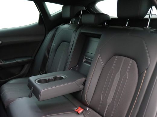 CUPRA Formentor 1.4 e-Hybrid VZ Performance 245PK DSG Panoramadak, 360 gr. camera, elektr. achterklep, elektr. be... ActivLease financial lease