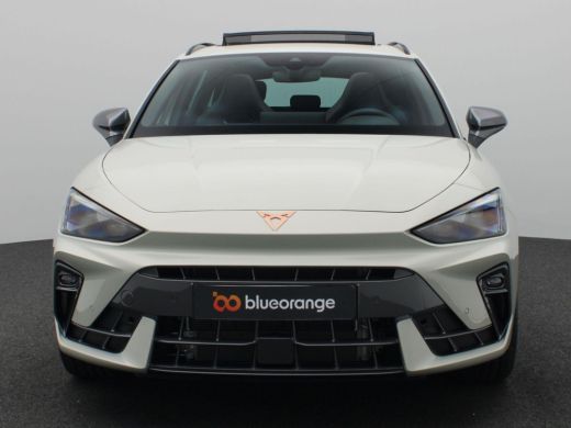 CUPRA Leon Sportstourer 1.5 TSI e-Hybrid VZ Performance 272 PK DSG Trekhaak, matrix led, schuif-kanteldak, achteruitrijca... ActivLease financial lease
