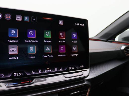 CUPRA Leon Sportstourer 1.5 TSI e-Hybrid VZ Performance 272 PK DSG Trekhaak, matrix led, schuif-kanteldak, achteruitrijca... ActivLease financial lease