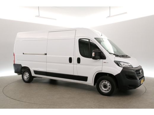 Fiat Ducato 33 2.3 MultiJet L3H2 Airco | Cruise | Camera | Navi | 3 Persoons | Elektrpakket | Schuifdeur | ActivLease financial lease