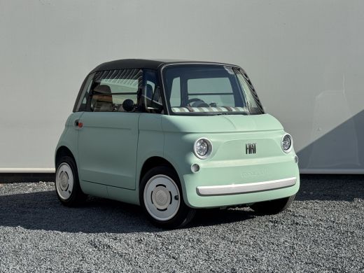 Fiat Topolino Topolino 8 PK | 1 USB-C aansluiting | Extra verwarming  | Panoramadak | Luchtventilatie ActivLease financial lease