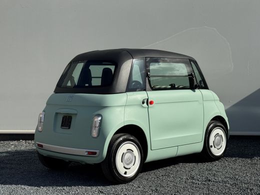 Fiat Topolino Topolino 8 PK | 1 USB-C aansluiting | Extra verwarming  | Panoramadak | Luchtventilatie ActivLease financial lease