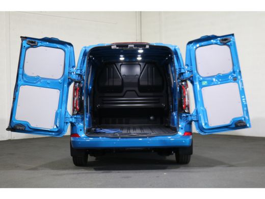 Ford E-Transit Custom 340 L2 H1 Limited 218pk 65 kWh Matrix Led B&O ActivLease financial lease