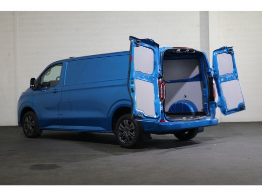 Ford E-Transit Custom 340 L2 H1 Limited 218pk 65 kWh Matrix Led B&O ActivLease financial lease