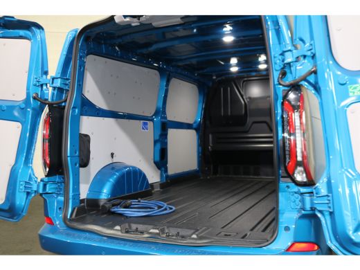 Ford E-Transit Custom 340 L2 H1 Limited 218pk 65 kWh Matrix Led B&O ActivLease financial lease
