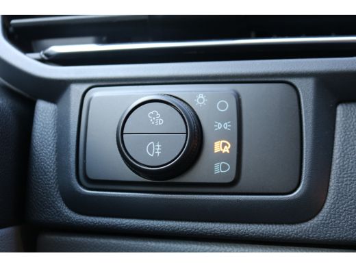 Ford E-Transit Custom 340 L2 H1 Limited 218pk 65 kWh Matrix Led B&O ActivLease financial lease