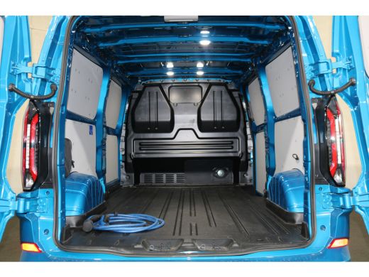 Ford E-Transit Custom 340 L2 H1 Limited 218pk 65 kWh Matrix Led B&O ActivLease financial lease