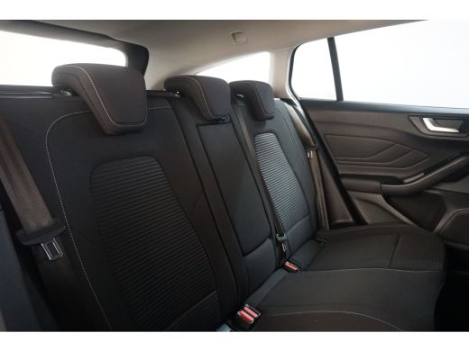 Ford Focus 1.0 EcoBoost Titanium Business | Airco (automatisch) | Apple Carplay/Android Auto|telefoonintegra... ActivLease financial lease