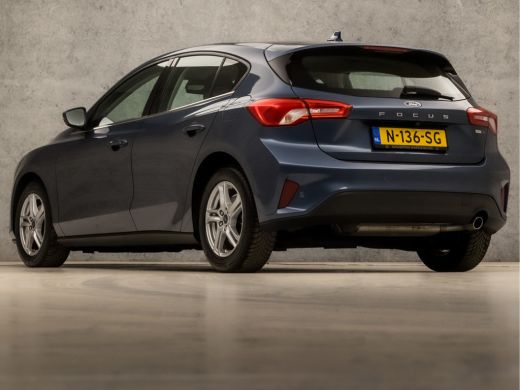 Ford Focus 1.0 EcoBoost Titanium X (APPLE CARPLAY, GROOT NAVI, CAMERA, STUUR/STOELVERWARMING, ADAPTIVE CRUIS... ActivLease financial lease