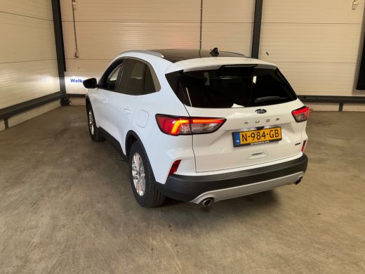 Ford Kuga 2.5 PHEV Titanium X | Achteruitrijcamera | Elektrisch bedienbare achterklep met sensorsturing | E... ActivLease financial lease