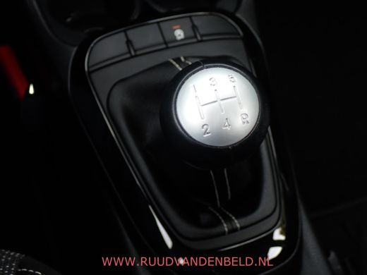 Kia Picanto 1.0 DynamicLine !! NIEUW MODEL !! CARPLAY/CAMERA/NAVIGATIE/LED ActivLease financial lease