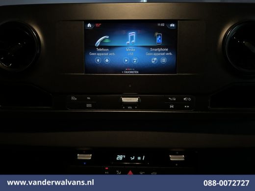 Mercedes-Benz Sprinter 316 CDI 164pk L2H2 Euro6 Airco | Camera | Apple Carplay | Android Auto Cruiscontrol, 2800kg trekv... ActivLease financial lease