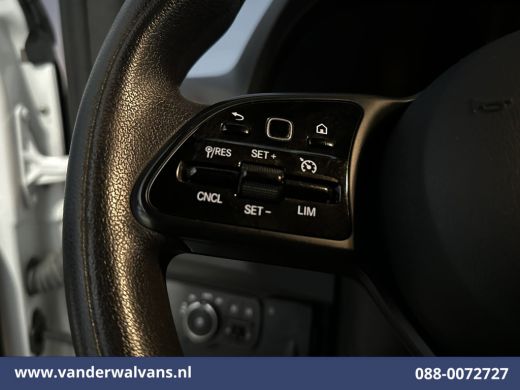 Mercedes-Benz Sprinter 316 CDI 164pk L2H2 Euro6 Airco | Camera | Apple Carplay | Android Auto Cruiscontrol, 2800kg trekv... ActivLease financial lease