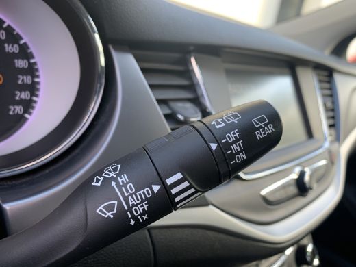 Opel Astra Sports Tourer 1.0 Turbo 120 Jaar Edition Airco | Cruise Control | DAB | LMV 16" | Navi | PDC V&A | ActivLease financial lease