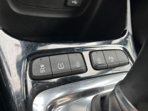 Opel Crossland X 1.2 Turbo Innovation Automaat | AGR comfort | Innovation pakket | Camera | Climate control | | AG... ActivLease financial lease