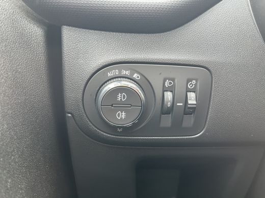 Opel Crossland X 1.2 Turbo Innovation Automaat | AGR comfort | Innovation pakket | Camera | Climate control | | AG... ActivLease financial lease
