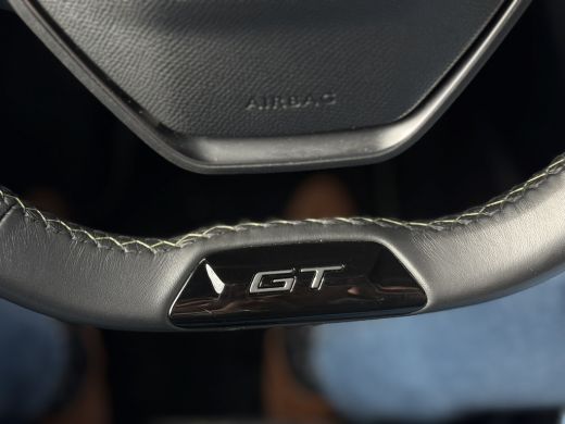 Peugeot 2008 1.2 Hybrid 136 GT | Airco (automatisch) | Cruise control | DAB ontvanger ActivLease financial lease