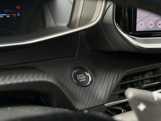 Peugeot 2008 1.2 Hybrid 136 GT | Airco (automatisch) | Cruise control | DAB ontvanger ActivLease financial lease