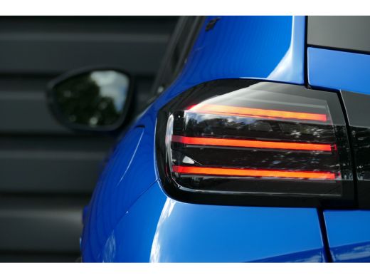 Peugeot 208 1.2 HYBRID 136PK GT AUTOMAAT NAVI / LED / CLIMA / PDC / 17''LMV / 360 CAMERA / ADAPT. CRUISECONTR... ActivLease financial lease
