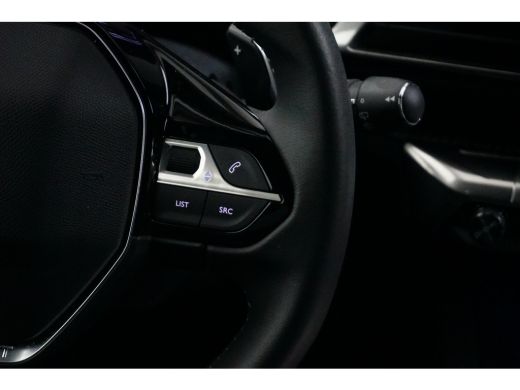 Peugeot 5008 1.2 HYBRID 136PK ALLURE PACK AUTOMAAT / NAVI / CLIMA / PDC / 18" LMV / CAMERA / KEYLESS / FULL-LE... ActivLease financial lease
