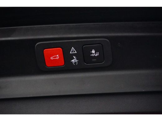 Peugeot 5008 1.2 HYBRID 136PK ALLURE PACK AUTOMAAT / NAVI / CLIMA / PDC / 18" LMV / CAMERA / KEYLESS / FULL-LE... ActivLease financial lease