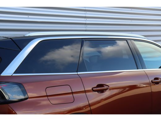 Peugeot 5008 1.6 PURETECH 180PK 7-ZITS GT PACK AUTOMAAT / NAVI / LEDER / CLIMA / FULL-LED / 18" LMV / CAMERA /... ActivLease financial lease