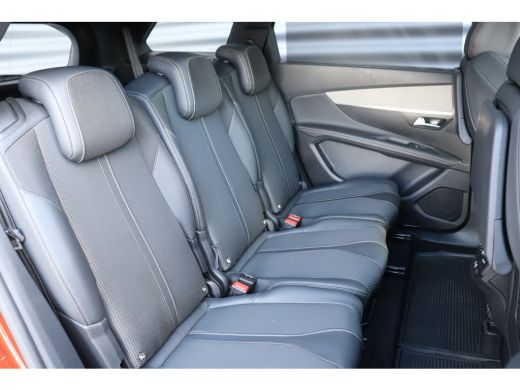 Peugeot 5008 1.6 PURETECH 180PK 7-ZITS GT PACK AUTOMAAT / NAVI / LEDER / CLIMA / FULL-LED / 18" LMV / CAMERA /... ActivLease financial lease