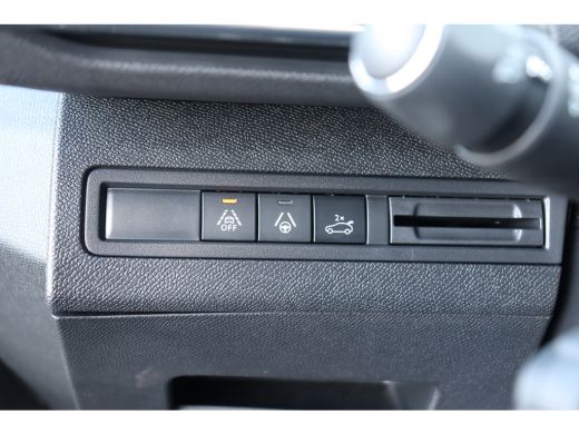 Peugeot 5008 1.6 PURETECH 180PK 7-ZITS GT PACK AUTOMAAT / NAVI / LEDER / CLIMA / FULL-LED / 18" LMV / CAMERA /... ActivLease financial lease