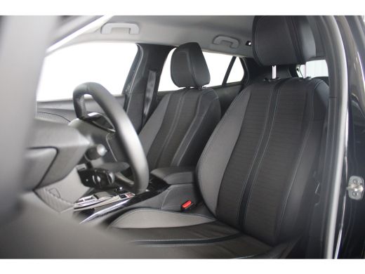 Peugeot e-2008 EV Allure Pack 50 kWh 136-PK | CLIMATE CONTROL | CAMERA | CARPLAY | LED | CRUISE CONTROL | ActivLease financial lease