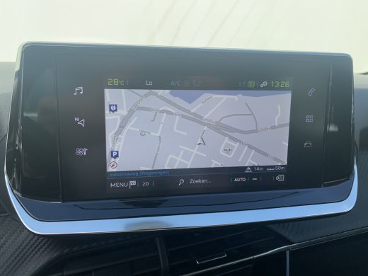Peugeot e-208 EV Active Pack 50 kWh Airco | Bluetooth | Cruise Control | DAB | LMV 16" | Navi | PDC Achter | ActivLease financial lease
