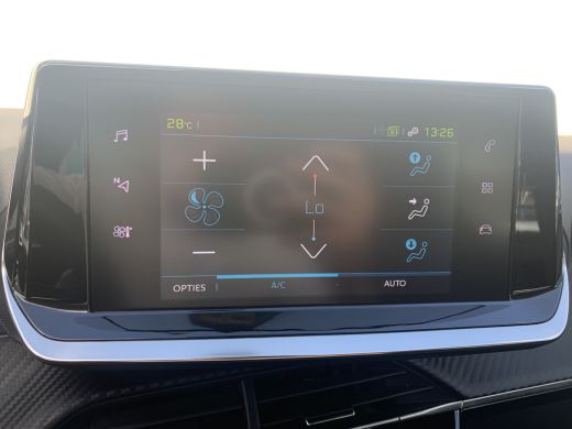 Peugeot e-208 EV Active Pack 50 kWh Airco | Bluetooth | Cruise Control | DAB | LMV 16" | Navi | PDC Achter | ActivLease financial lease