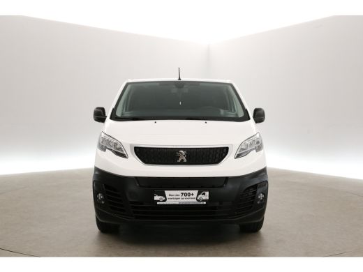 Peugeot e-Expert L2H1 | 75 kWh | Elektrisch | EMISSIEVRIJE ZONE | Airco | Cruise | PDC | 3 Persoons | Stoelverwarming ActivLease financial lease