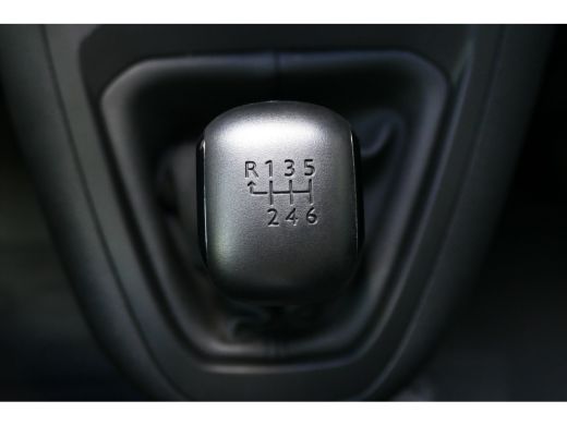 Peugeot Expert 2.0 BLUEHDI 145PK L2H2 NAVI / AIRCO / PDC / CAMERA / CRUISECONTROL / BLUETOOTH / APPLE-ANDROID CA... ActivLease financial lease