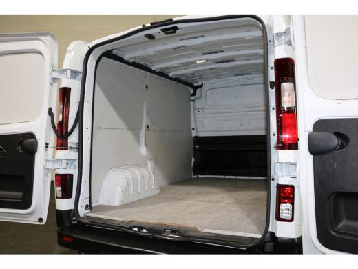 Renault Trafic 2.0 dCi 110pk Airco ActivLease financial lease