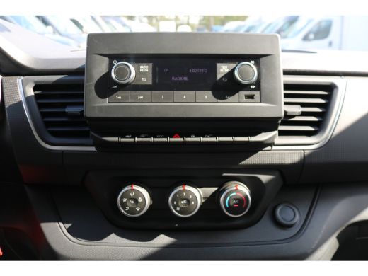 Renault Trafic 2.0 dCi 110pk Airco ActivLease financial lease