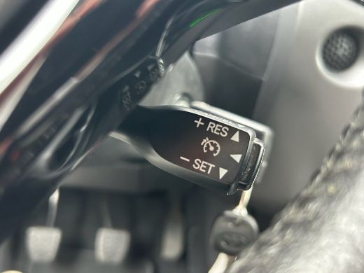 Toyota Aygo Turbo 1.0 VVT-i x-play 72PK | Achteruitrijcamera | Apple Carplay/Android Auto | Spraakbediening |... ActivLease financial lease