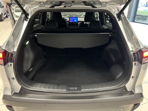 Toyota Corolla Cross Hybrid 200 Executive 4X4 ActivLease financial lease